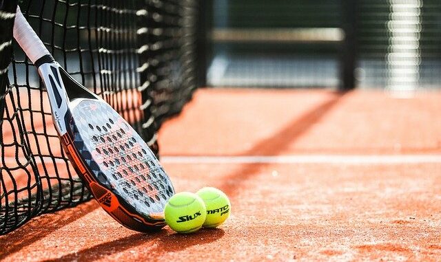 Comment choisir sa raquette de Padel - Sports Raquettes